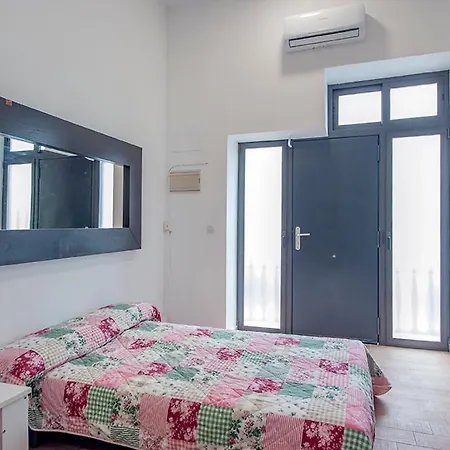Apartment La Palmera B Seville